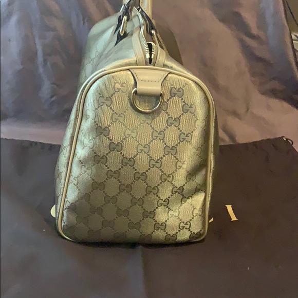 Gucci gorgeous shiny gold purse - Picture 5 of 14